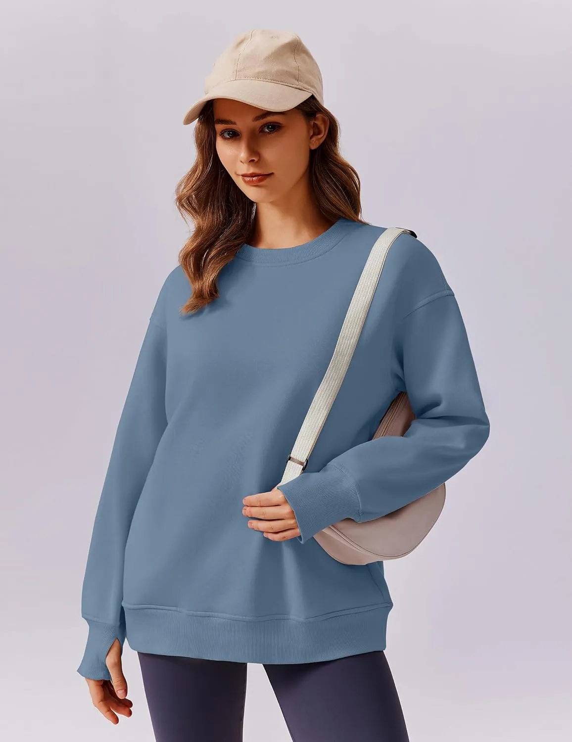 PINSPARK Womens Sweatshirt Crewneck Fleece Pullover Tops Oversized Sweat Shirts with Thumbholes Pockets 2025 Fall Outfits