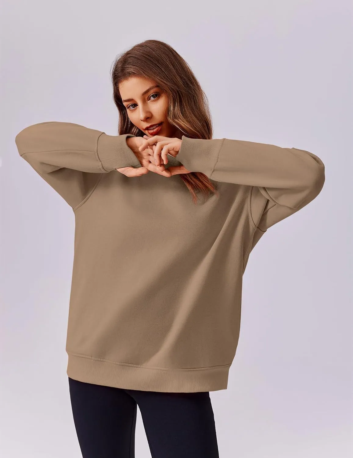 PINSPARK Womens Sweatshirt Crewneck Fleece Pullover Tops Oversized Sweat Shirts with Thumbholes Pockets 2025 Fall Outfits