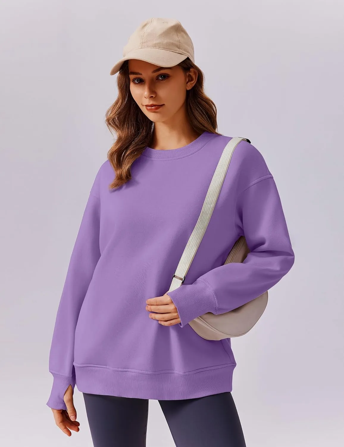 PINSPARK Womens Sweatshirt Crewneck Fleece Pullover Tops Oversized Sweat Shirts with Thumbholes Pockets 2025 Fall Outfits