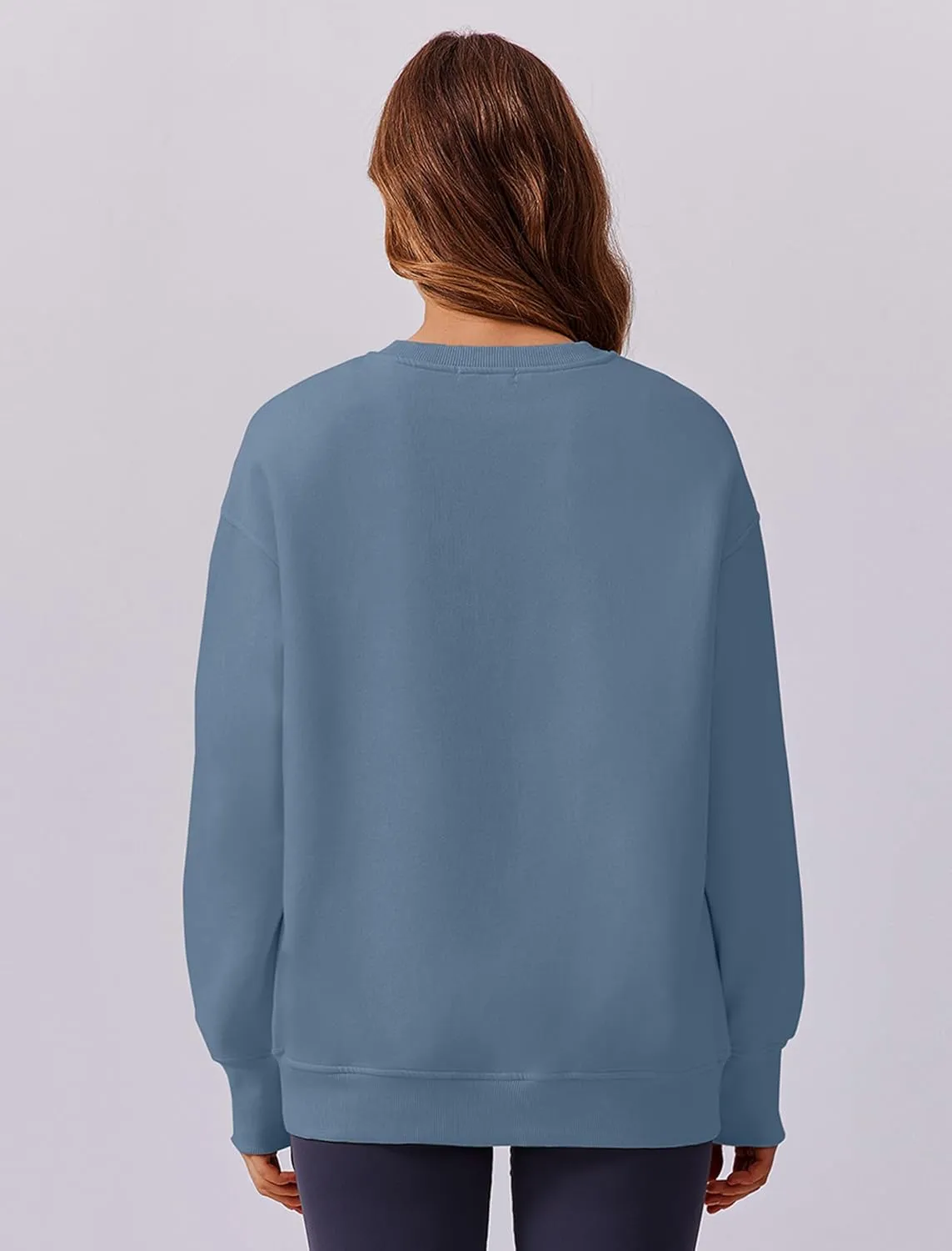 PINSPARK Womens Sweatshirt Crewneck Fleece Pullover Tops Oversized Sweat Shirts with Thumbholes Pockets 2025 Fall Outfits