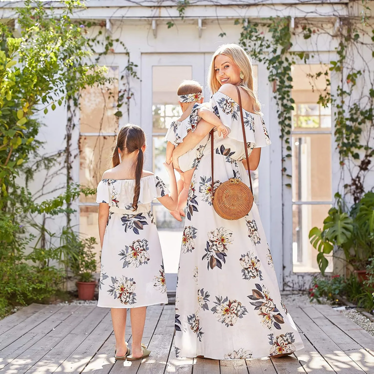 PopReal Mommy and Me Dresses Floral Printed Chiffon Bowknot Ruffles Short Sleeve Beach Mom Daughter Matching Outfits